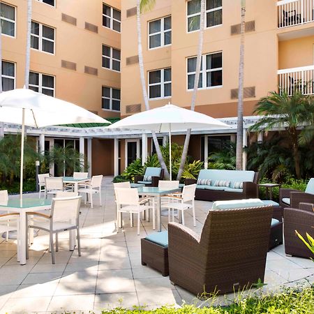 Courtyard By Marriott Miami Aventura Mall Экстерьер фото