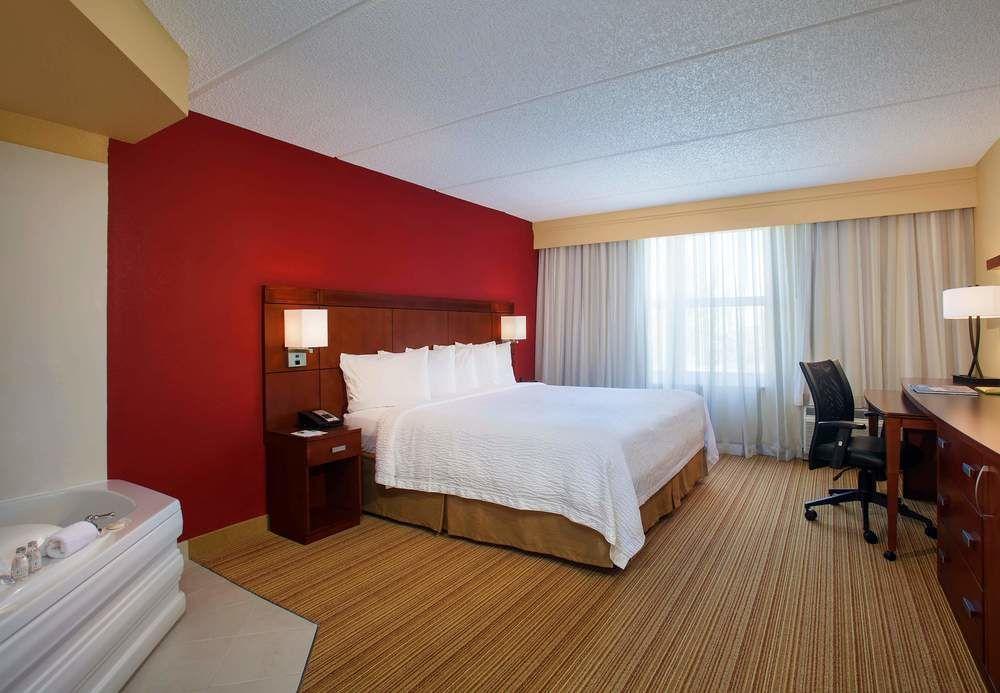 Courtyard By Marriott Miami Aventura Mall Экстерьер фото
