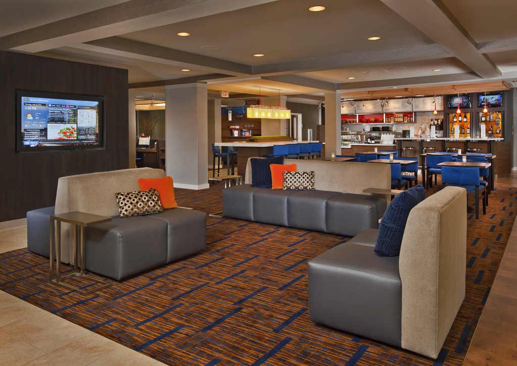 Courtyard By Marriott Miami Aventura Mall Экстерьер фото