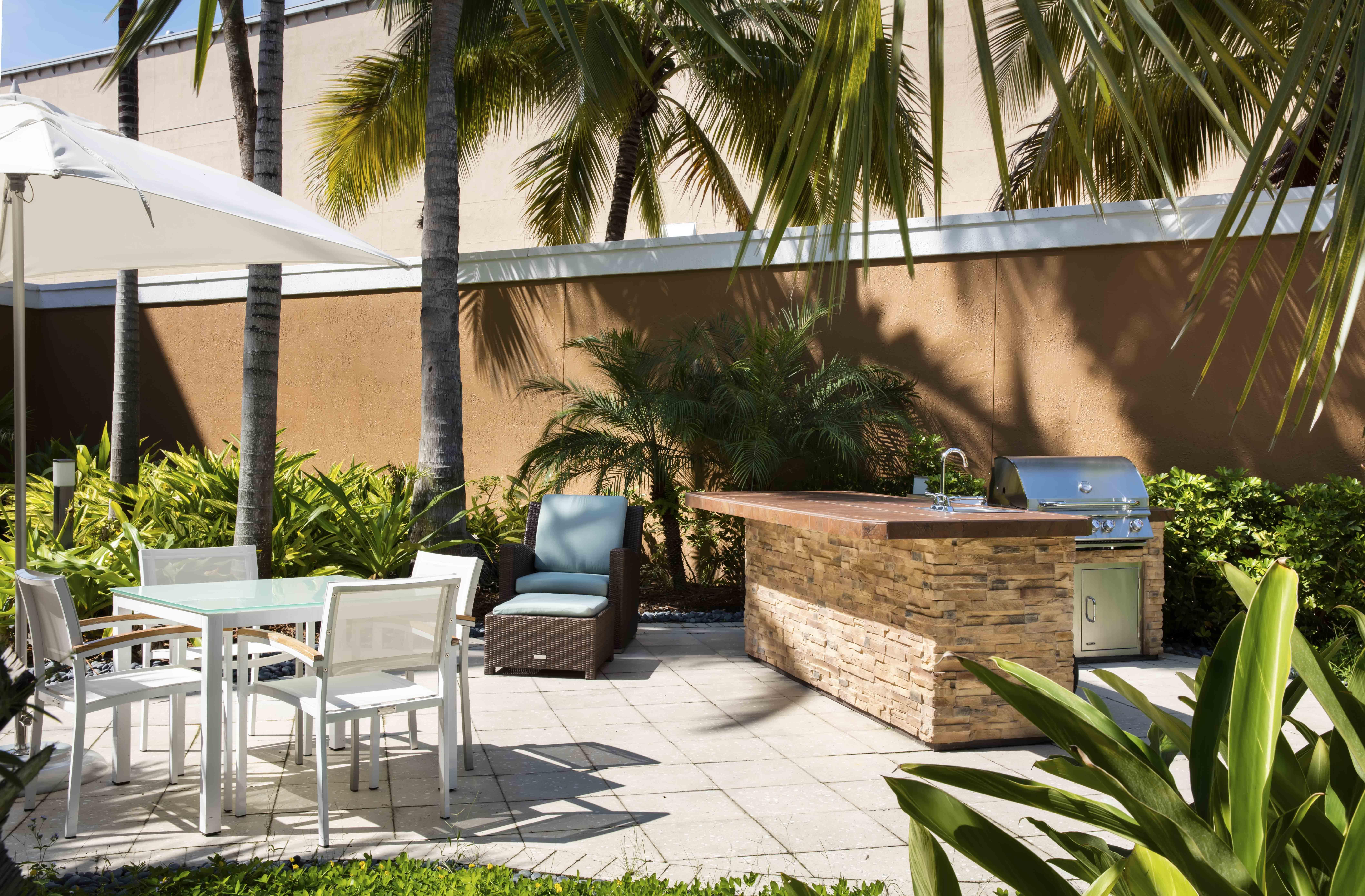 Courtyard By Marriott Miami Aventura Mall Экстерьер фото