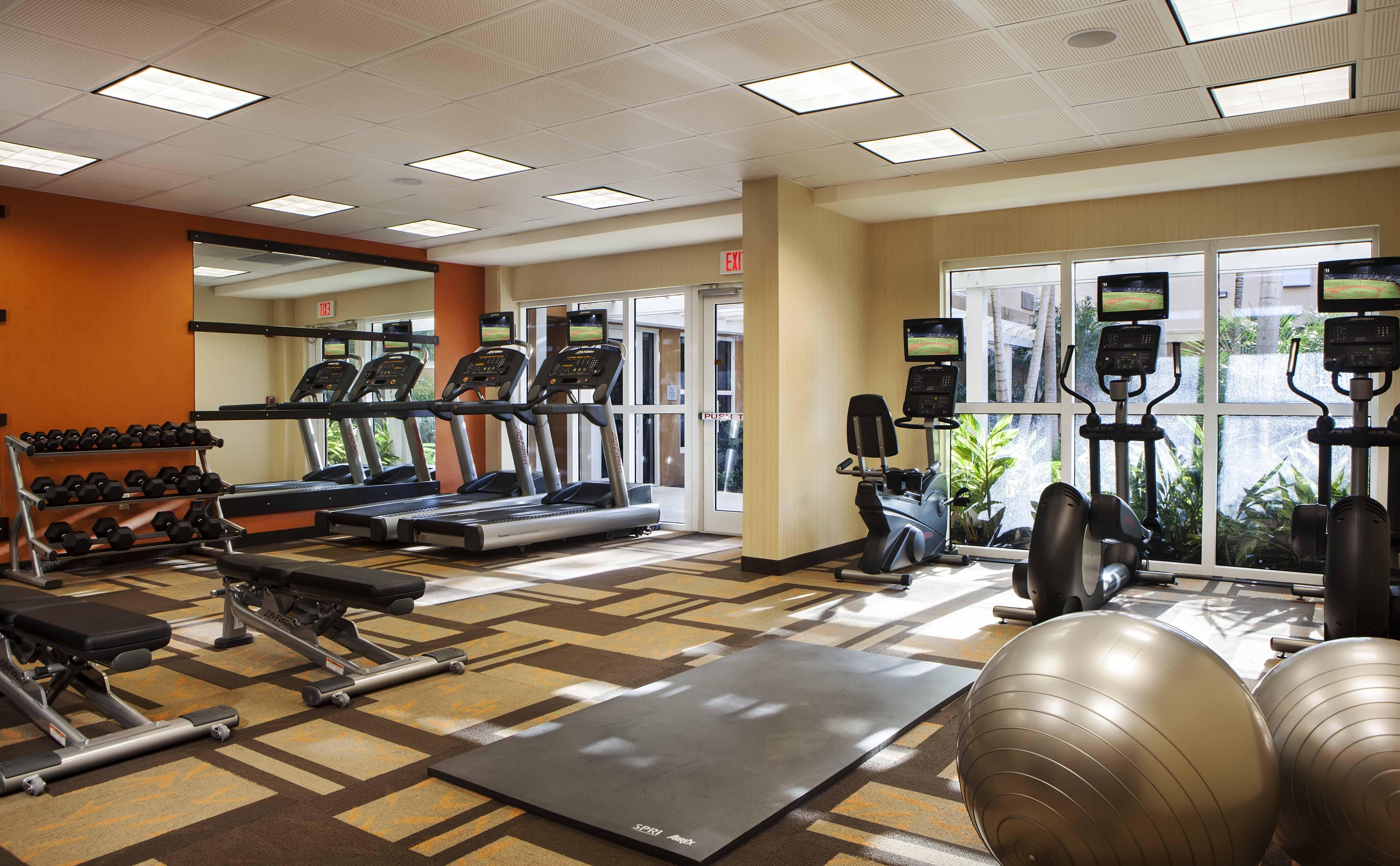 Courtyard By Marriott Miami Aventura Mall Экстерьер фото