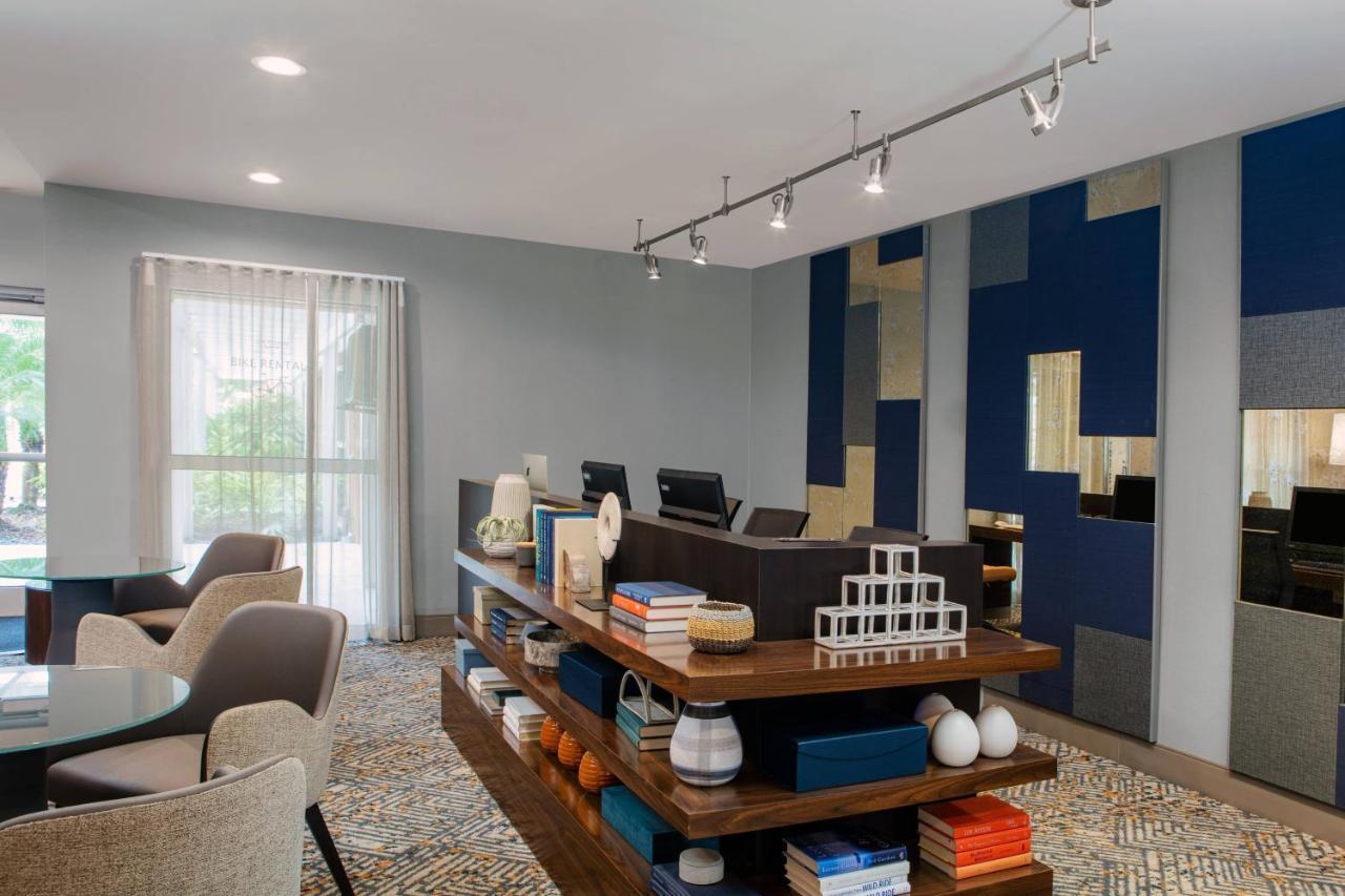 Courtyard By Marriott Miami Aventura Mall Экстерьер фото
