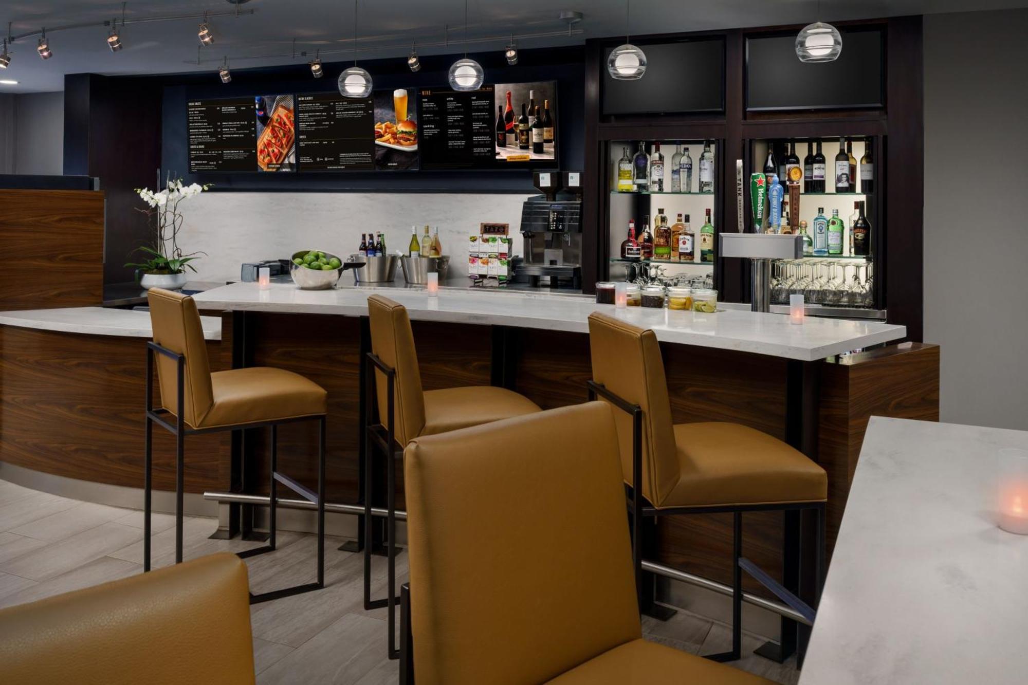 Courtyard By Marriott Miami Aventura Mall Экстерьер фото